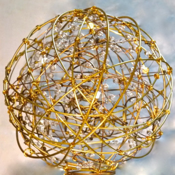 Œuvre contemporaine nommée « Atomes et Énergies », Réalisée par ADRIENNE JALBERT